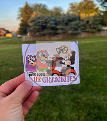 (B19) Here come the Grannies - Dog Family Decal / Sticker